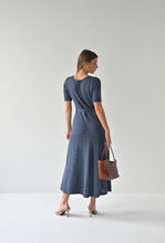 Загрузить изображение в средство просмотра галереи, Платье вязаное с рукавом