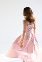 Загрузить изображение в средство просмотра галереи, Сарафан на тонких бретелях