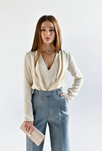 Загрузить изображение в средство просмотра галереи, Блуза со складками