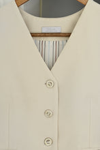 Загрузить изображение в средство просмотра галереи, Жилет классический