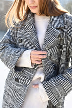 Загрузить изображение в средство просмотра галереи, Жакет-полупальто на поясе