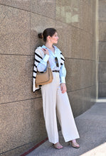 Загрузить изображение в средство просмотра галереи, UNI8 | Брюки широкие без складок с накладными карманами сзади