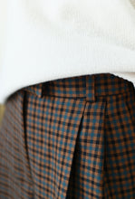 Загрузить изображение в средство просмотра галереи, UNI2 | Брюки прямые со складками на талии